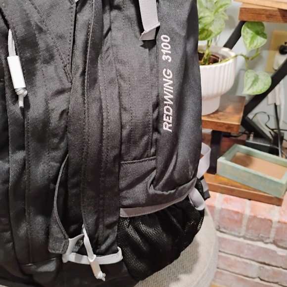 KELTY Redwing 3100 Black Hiking Backpack - Picture 3 of 12